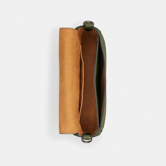 NWT Coach Outlet Amelia Saddle Bag - Picture 3 of 5